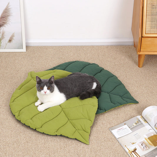 Leaf Shape Soft Dog Bed Mat Soft Crate Pad Machine Washable Mattress for Large Medium Small Dogs and Cats Kennel Pad